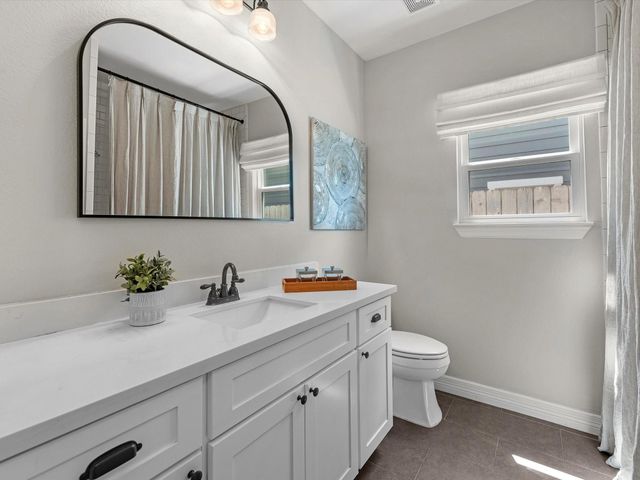 1451 Cheshire Lane, Houston, TX 77018