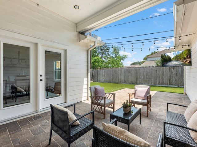1451 Cheshire Lane, Houston, TX 77018