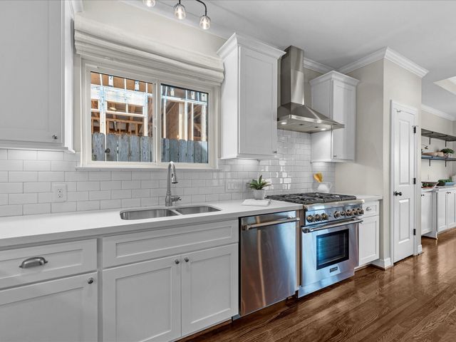 1451 Cheshire Lane, Houston, TX 77018