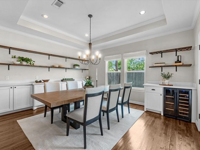 1451 Cheshire Lane, Houston, TX 77018