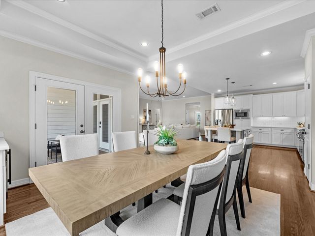 1451 Cheshire Lane, Houston, TX 77018