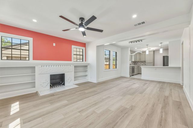 311 Beckleywood Boulevard, Dallas, TX 75224