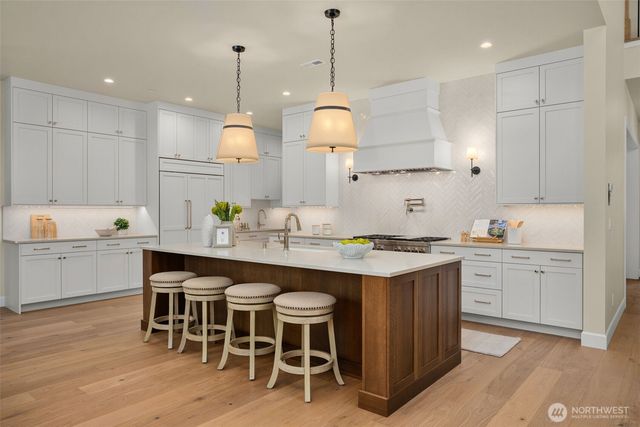 21450 NE 79th, Redmond, WA 98053