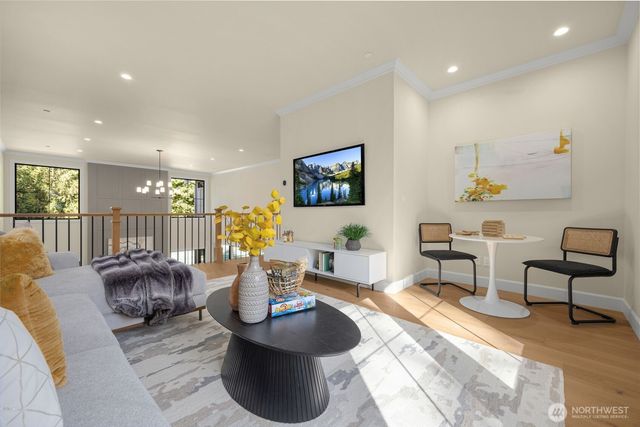 21450 NE 79th, Redmond, WA 98053