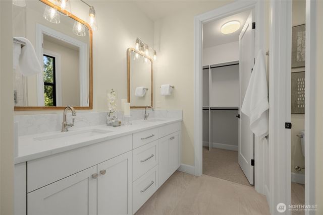 21450 NE 79th, Redmond, WA 98053