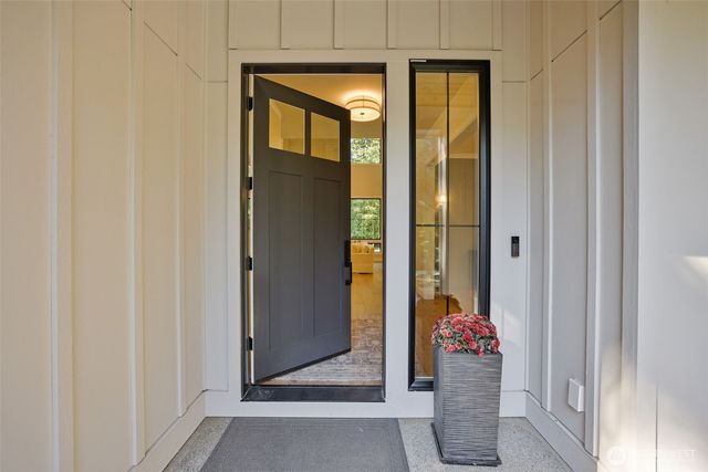 21450 NE 79th, Redmond, WA 98053