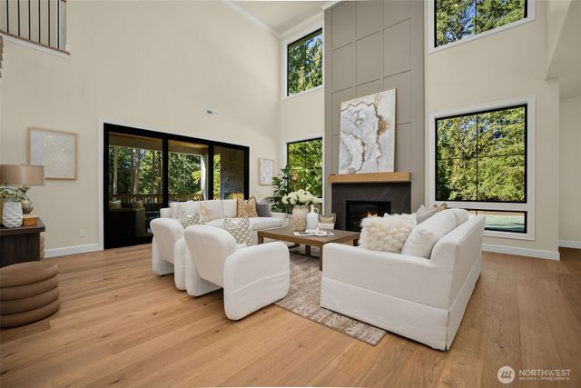 21450 NE 79th, Redmond, WA 98053