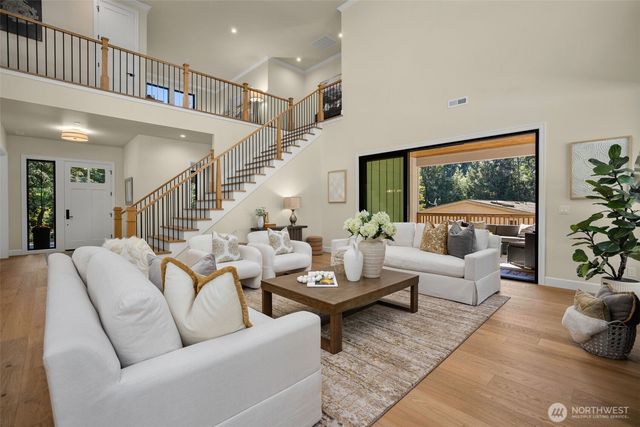 21450 NE 79th, Redmond, WA 98053