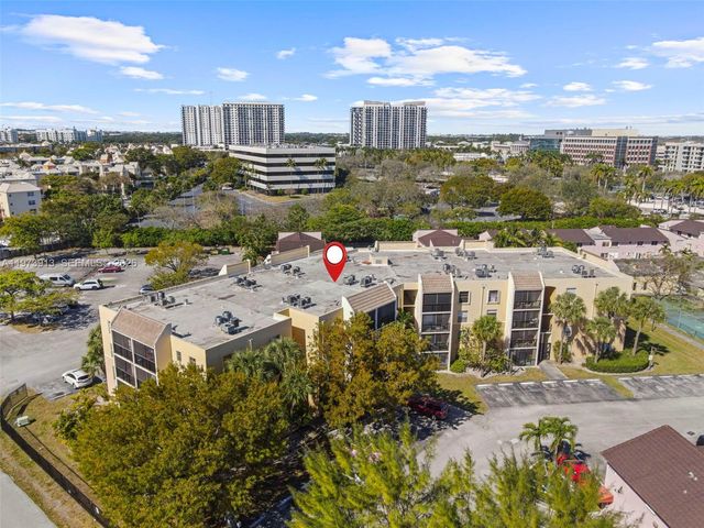 8005 Lake Dr 408, Doral, FL 33166