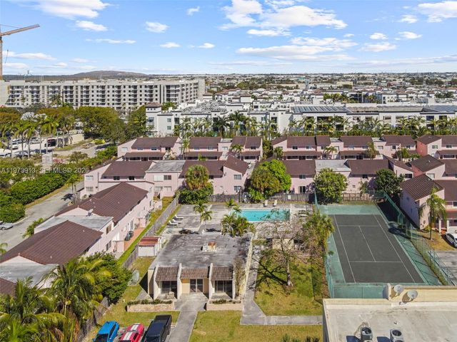 8005 Lake Dr 408, Doral, FL 33166