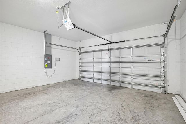 192 SHADY EDGE LOOP, Nokomis, FL 34275