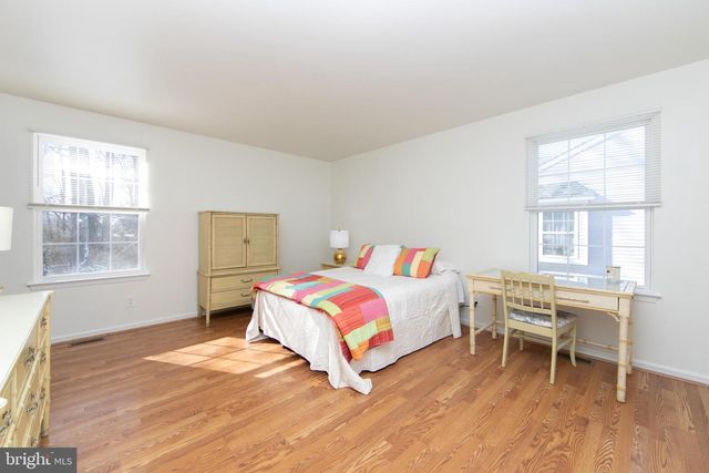 424 COUNTRY WAY, Mickleton, NJ 08056