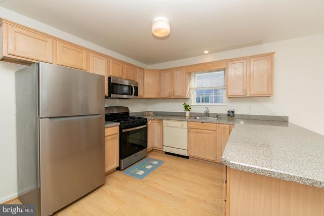 424 COUNTRY WAY, Mickleton, NJ 08056