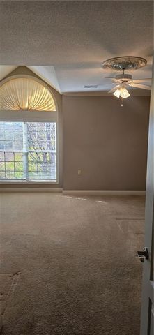 5413 W 145th Terrace, Leawood, KS 66224