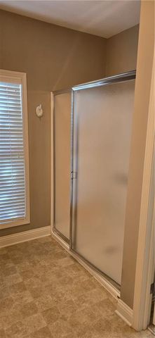 5413 W 145th Terrace, Leawood, KS 66224