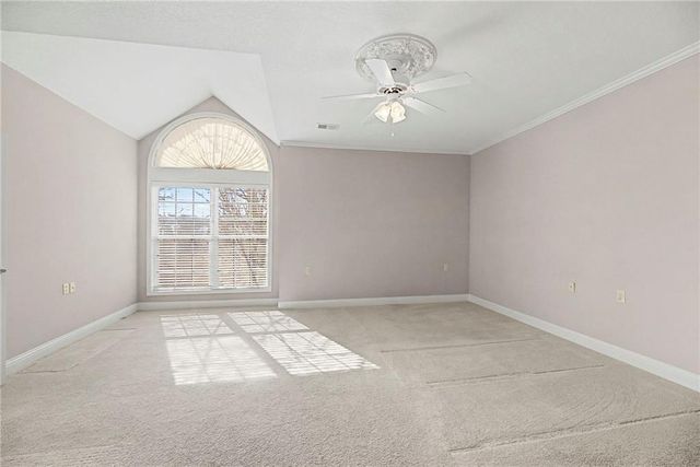 5413 W 145th Terrace, Leawood, KS 66224