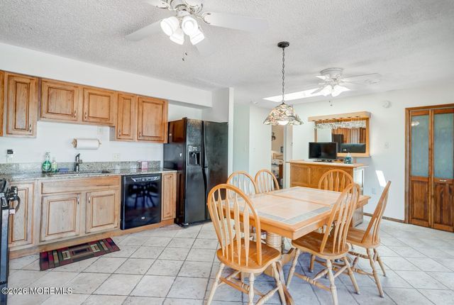 12 Hollywood Boulevard N, Forked River, NJ 08731