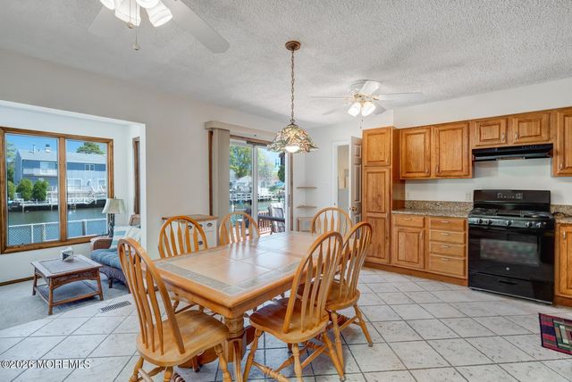 12 Hollywood Boulevard N, Forked River, NJ 08731