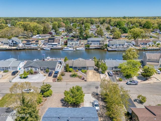 12 Hollywood Boulevard N, Forked River, NJ 08731