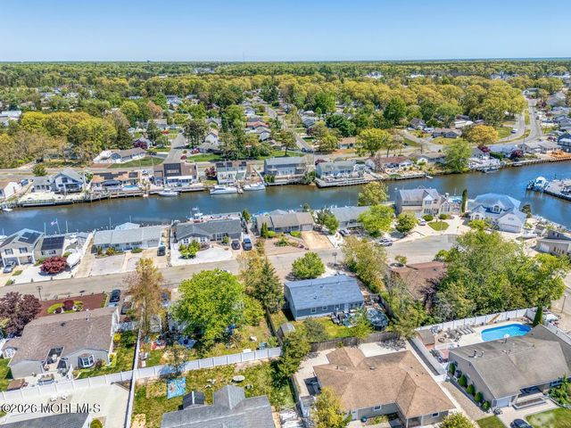 12 Hollywood Boulevard N, Forked River, NJ 08731