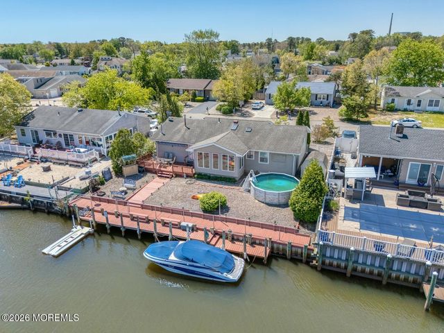 12 Hollywood Boulevard N, Forked River, NJ 08731