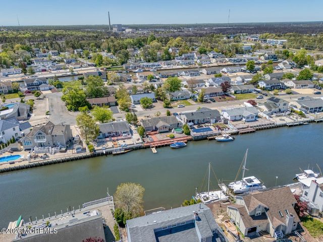 12 Hollywood Boulevard N, Forked River, NJ 08731