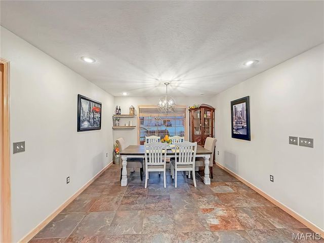 1835 Magnolia Drive, Lebanon, MO 65536