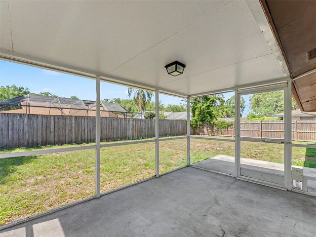 8048 BLUE FINCH WAY, New Port Richey, FL 34653