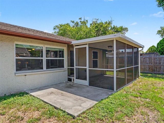 8048 BLUE FINCH WAY, New Port Richey, FL 34653