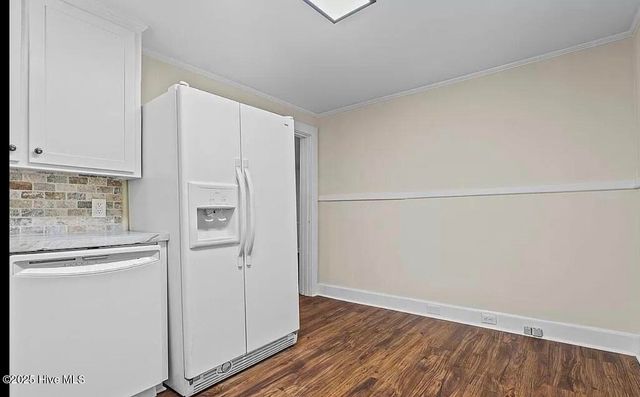 201 E Barrett Street, Carthage, NC 28327