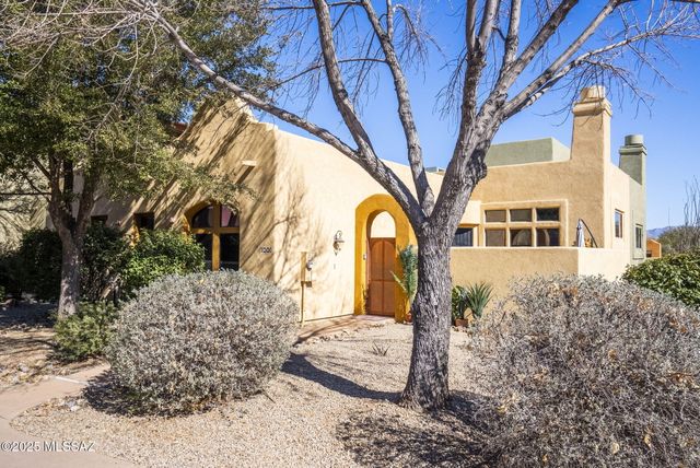 711 Lombard Way, Tubac, AZ 85646
