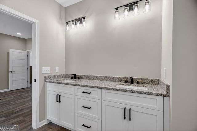 3080 15th SW, Lanett, AL 36863