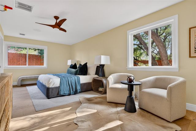6806 Rearden RD, Austin, TX 78745