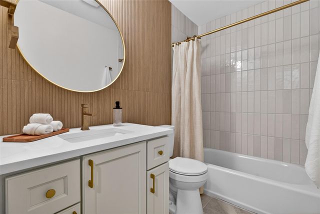 6806 Rearden RD, Austin, TX 78745