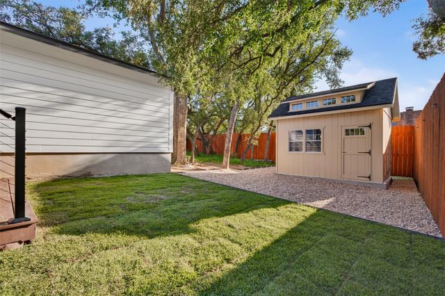 6806 Rearden RD, Austin, TX 78745