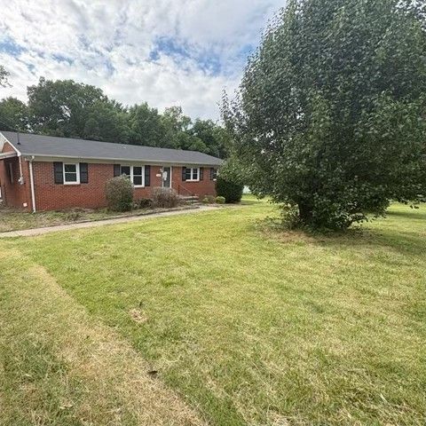 400 Neely Ave, Shelbyville, TN 37160