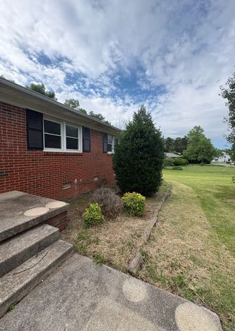 400 Neely Ave, Shelbyville, TN 37160
