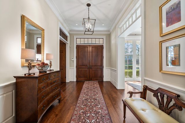 8 Tokeneke Trail, Houston, TX 77024