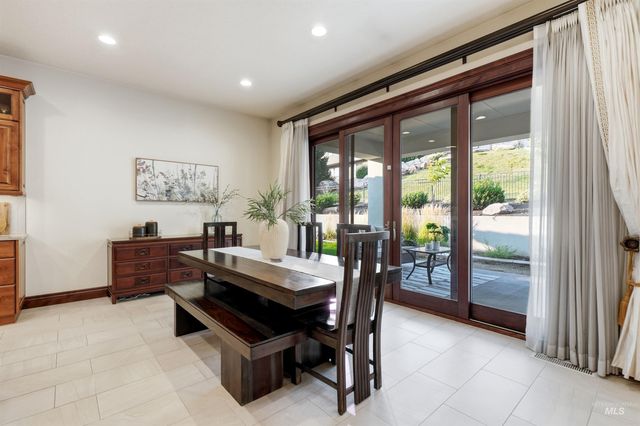 2816 E Hard Rock Dr, Boise, ID 83712