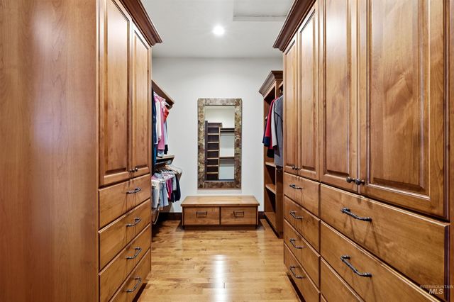 2816 E Hard Rock Dr, Boise, ID 83712