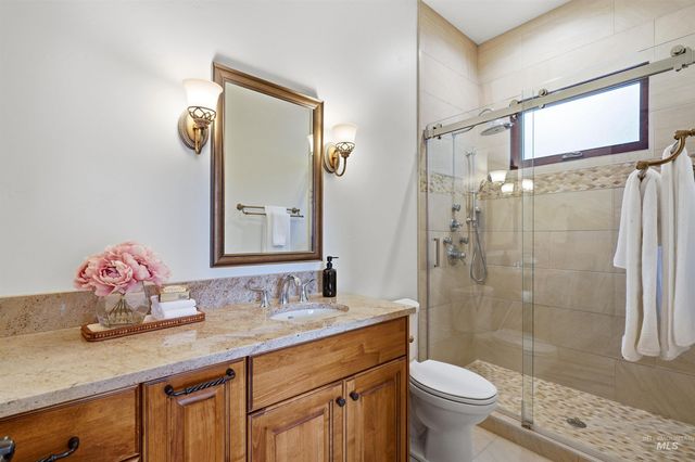 2816 E Hard Rock Dr, Boise, ID 83712