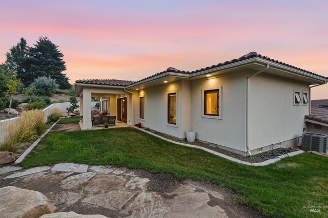 2816 E Hard Rock Dr, Boise, ID 83712