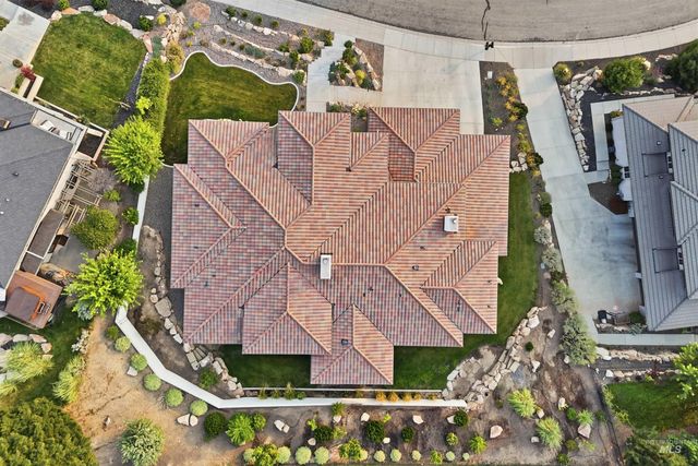 2816 E Hard Rock Dr, Boise, ID 83712