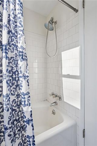 823 Cascade DR, Newport News, VA 23608