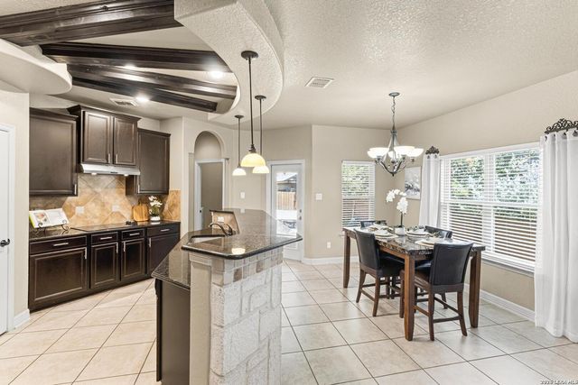 8003 Andrews Pass, San Antonio, TX 78254