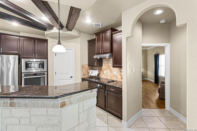 8003 Andrews Pass, San Antonio, TX 78254
