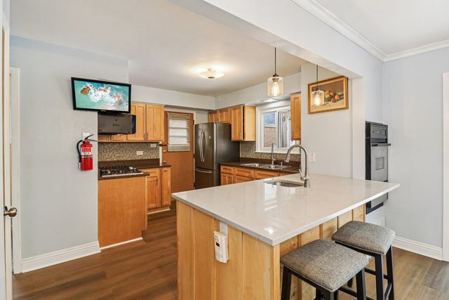 2931 greenleaf Avenue, Wilmette, IL 60091