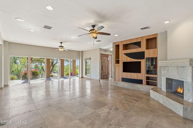 5305 E Gleneagles Drive, Tucson, AZ 85718