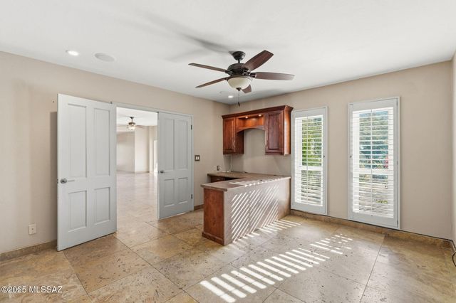 5305 E Gleneagles Drive, Tucson, AZ 85718