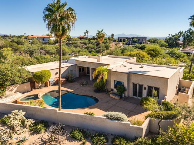 5305 E Gleneagles Drive, Tucson, AZ 85718